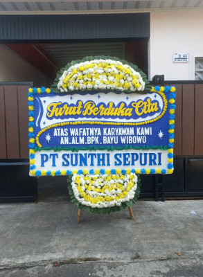 Papan Bunga Duka di Tadenas