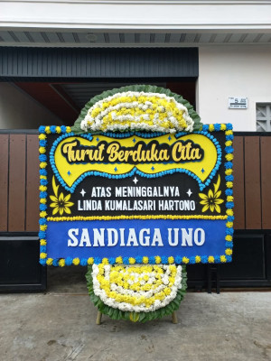 Papan Bunga Duka di Tadenas